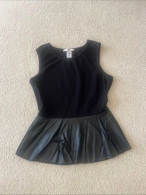 WD.NY Black Sleeveless Peplum Top